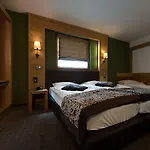 Otel Vedig 4*